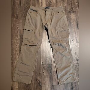 Under Armour Pants 38x32
